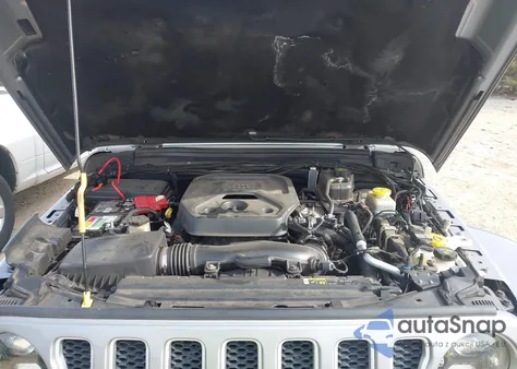 2020 Jeep Wrangler Unlimited Sahara 4X4 from USA, damaged, VIN 1C4HJXEN5LW235153